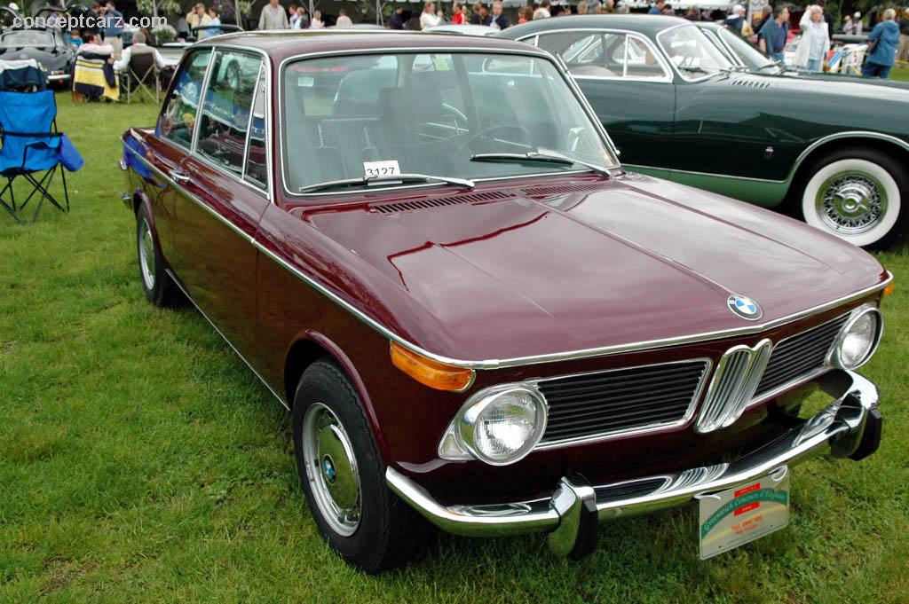 BMW 1600: 8 фото