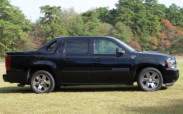 Chevrolet Avalanche: 2 фото