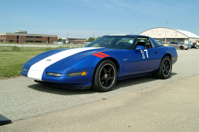 Chevrolet Corvette Grand Sport: 3 фото