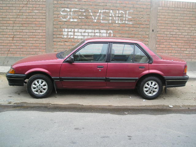 Chevrolet Monza: 3 фото