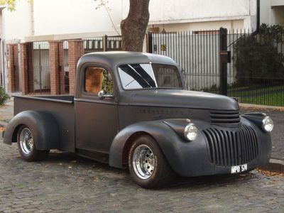 Chevrolet Pickup: 10 фото