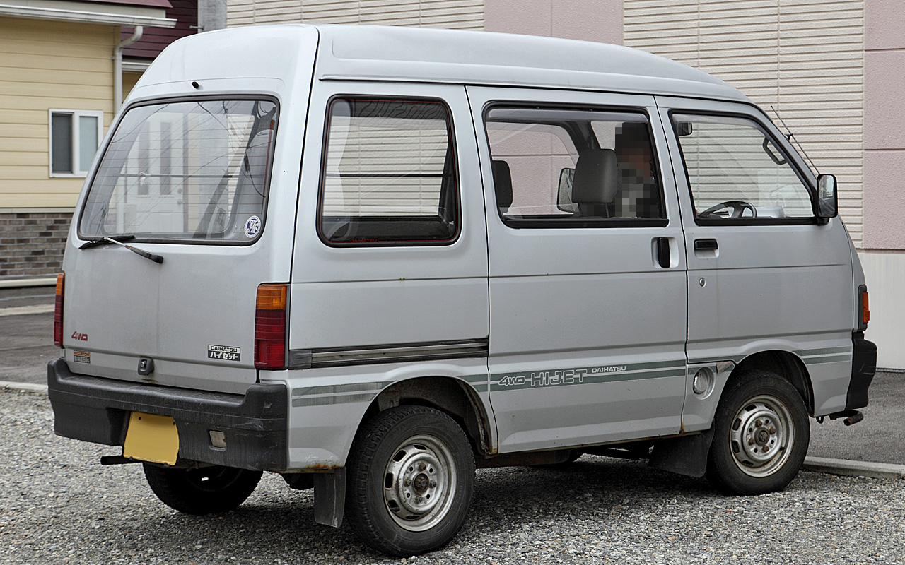 Daihatsu Hijet: 11 фото