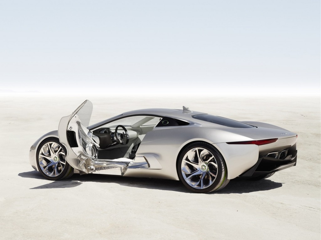 Jaguar C-X75: 2 фото