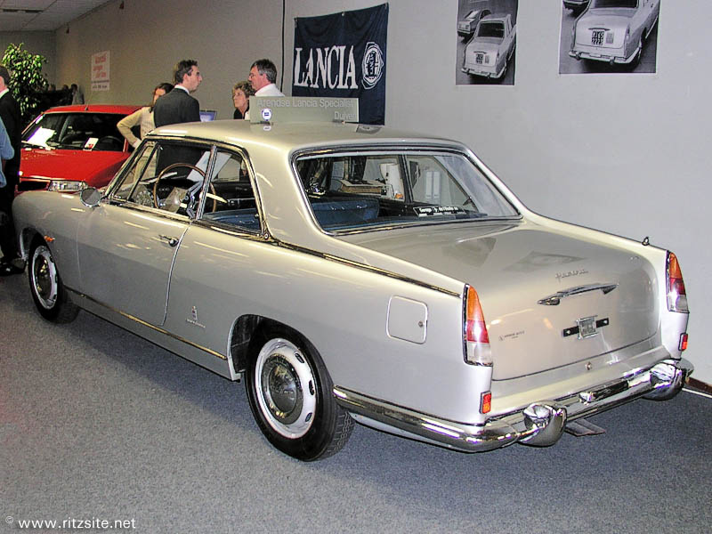 Lancia Flaminia: 3 фото