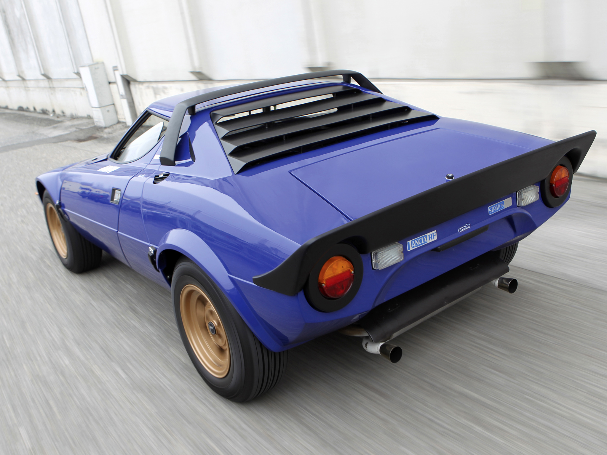 Lancia Stratos HF: 10 фото