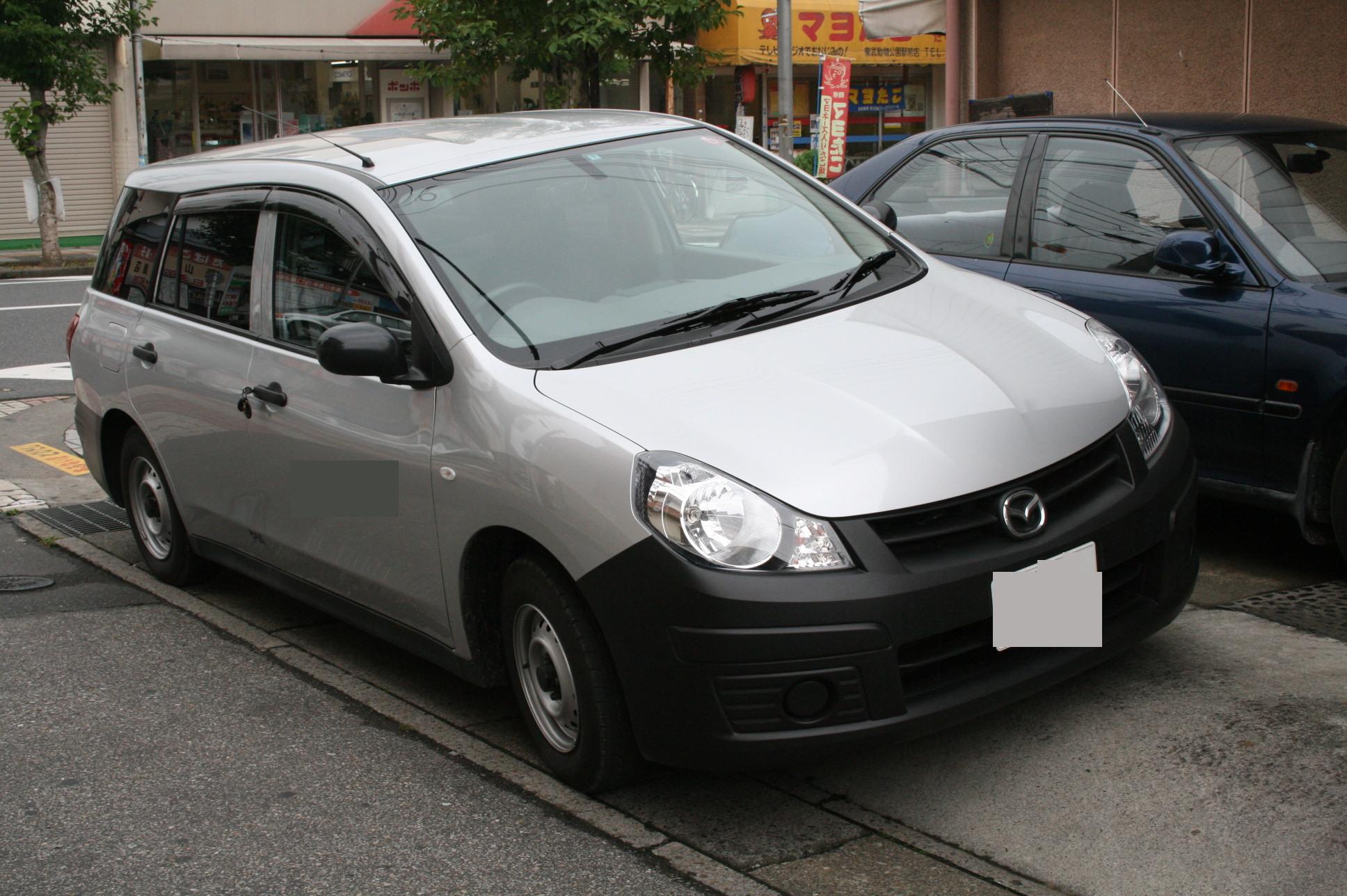 Mazda Familia Van: 1 фото