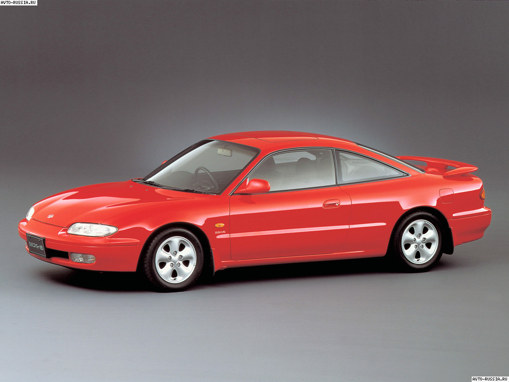 Mazda MX-6: 3 фото