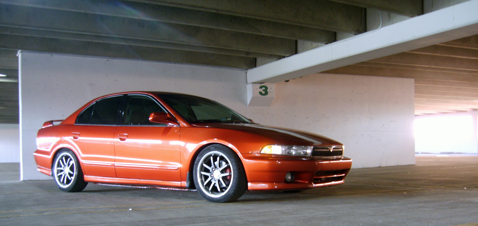 Mitsubishi Galant: 5 фото