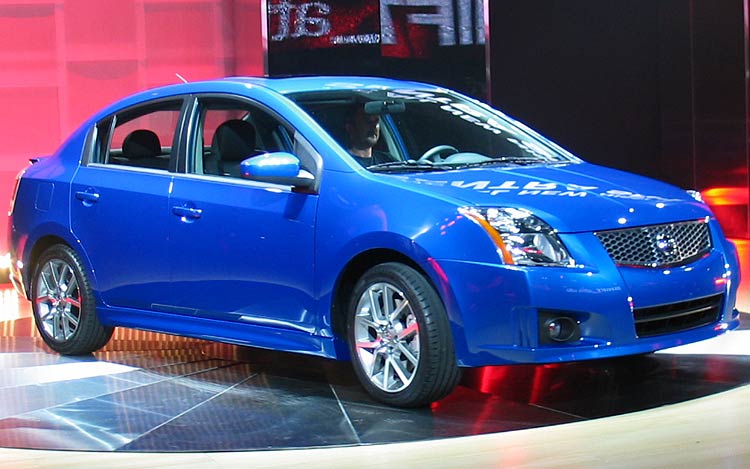 Nissan Sentra: 3 фото