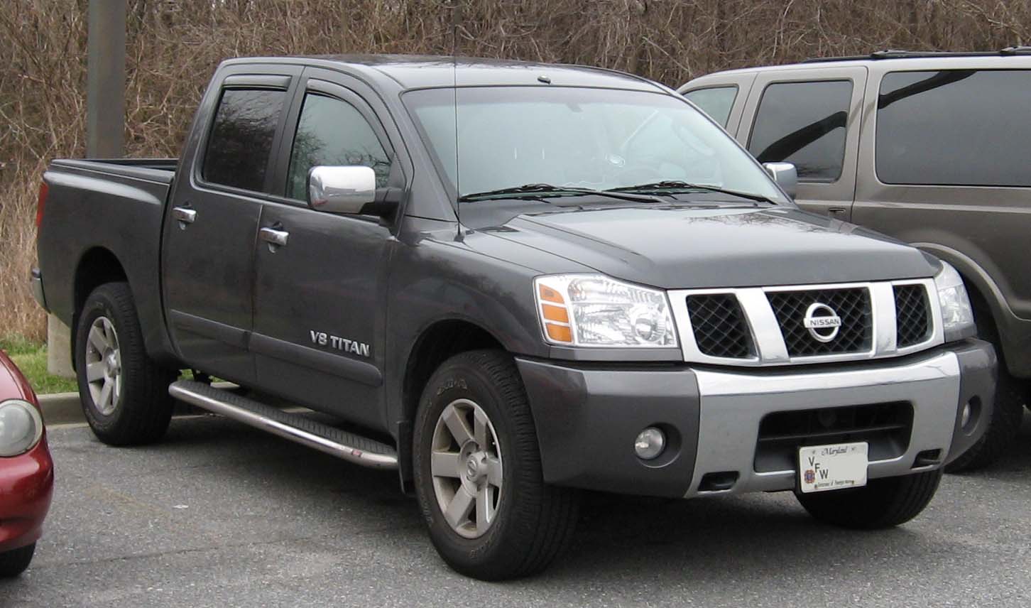 Nissan Titan: 9 фото