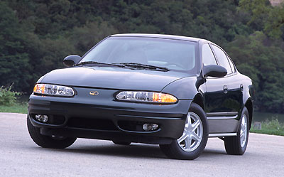 Oldsmobile Alero: 5 фото