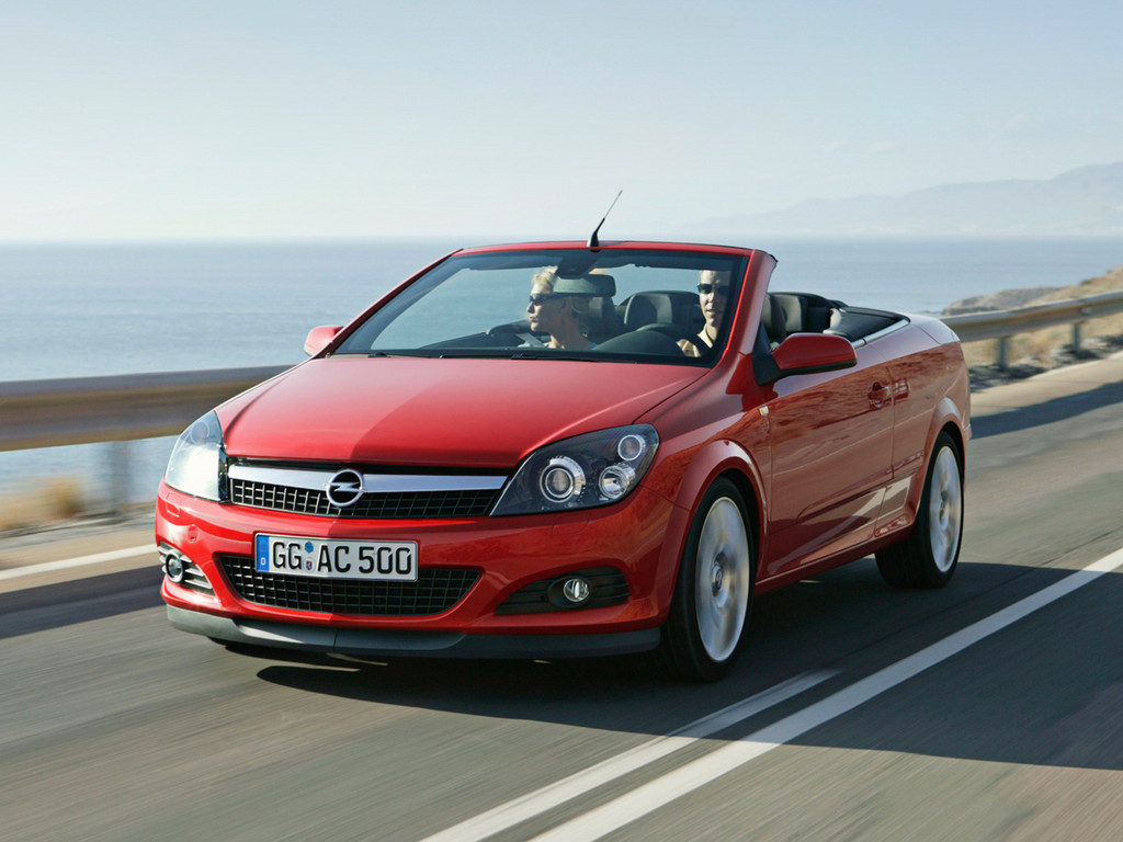 Opel Astra Cabriolet: 4 фото