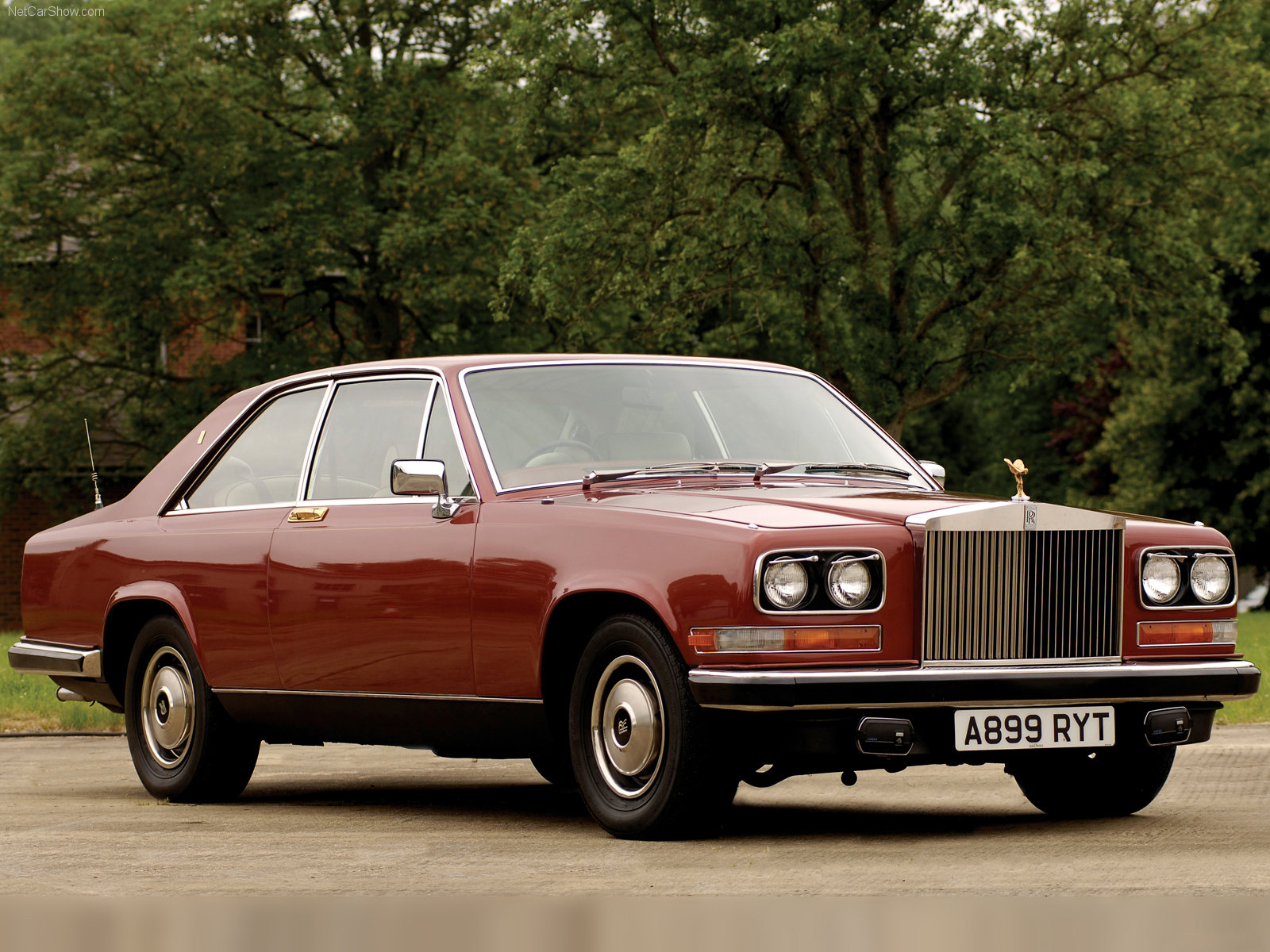 Rolls-Royce Camargue: 10 фото