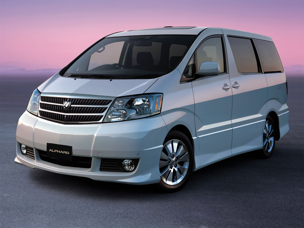 Toyota Alphard: 2 фото