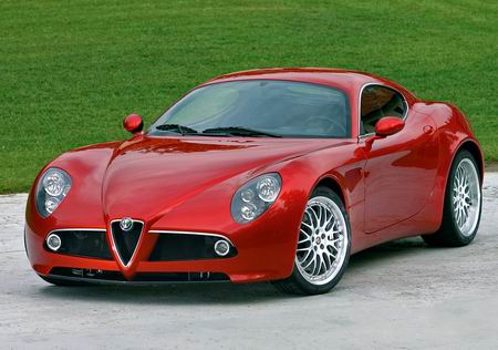 Alfa Romeo: 8 фото
