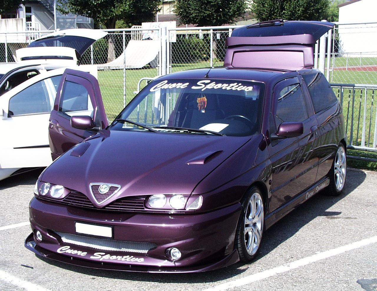 Alfa Romeo 145: 2 фото