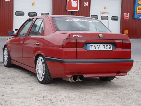 Alfa Romeo 155: 5 фото