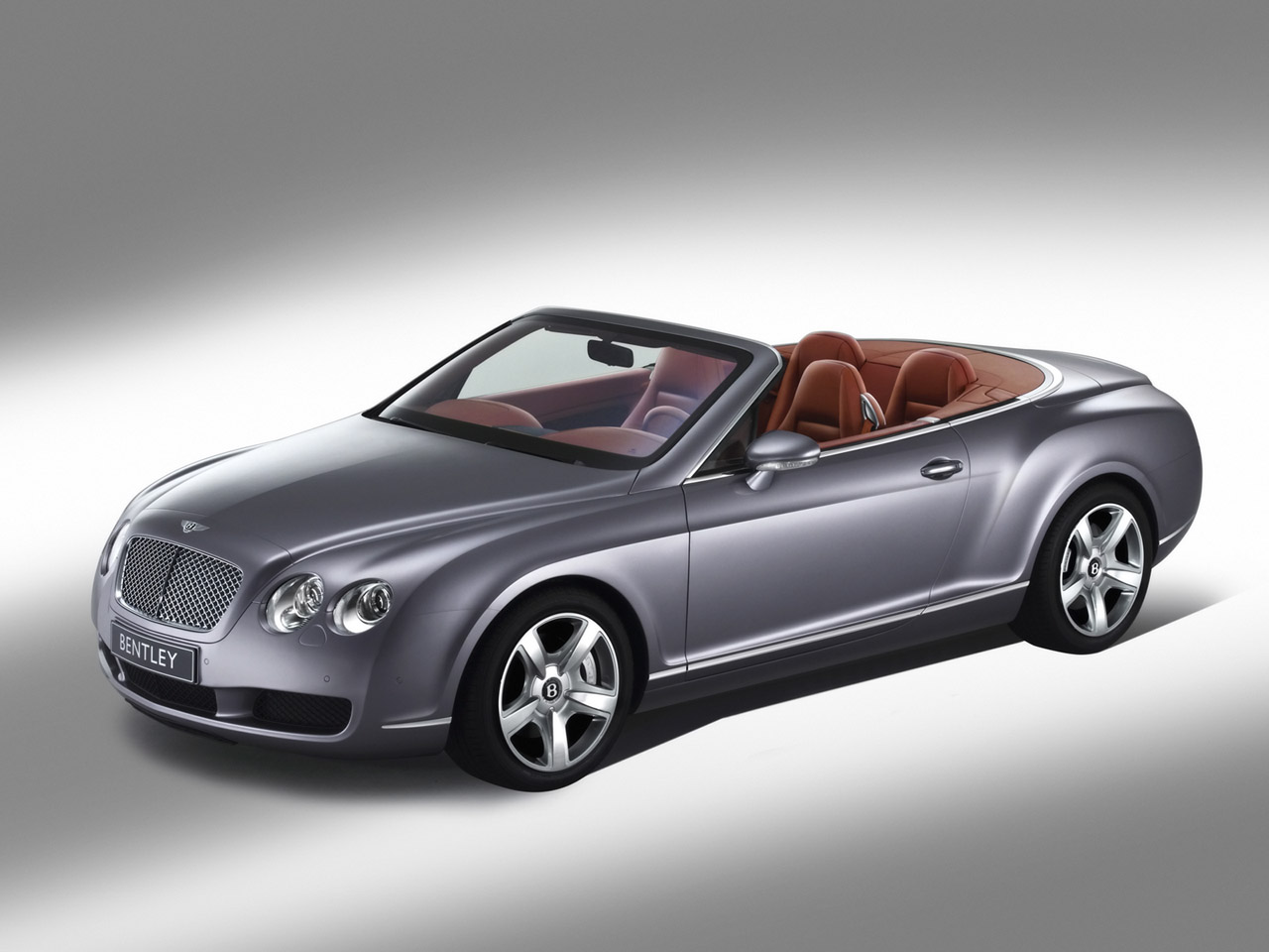 Bentley Continental GTC: 10 фото