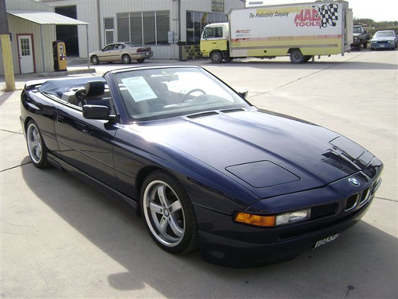 Характеристики BMW 850: 10 фото