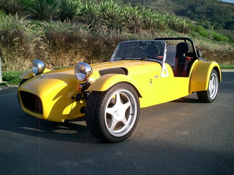 Caterham Super Seven: 10 фото