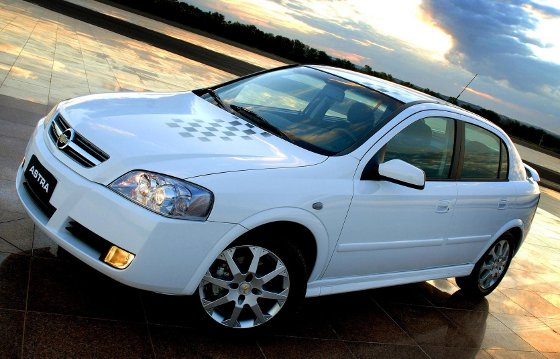 Chevrolet Astra: 6 фото