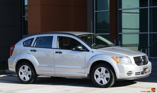 Dodge Caliber: 4 фото