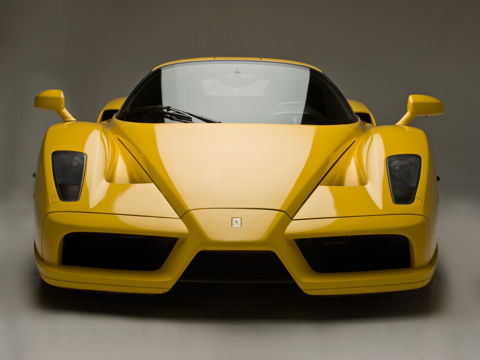 Ferrari Enzo: 7 фото