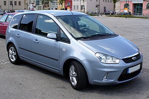 Ford C-Max: 2 фото