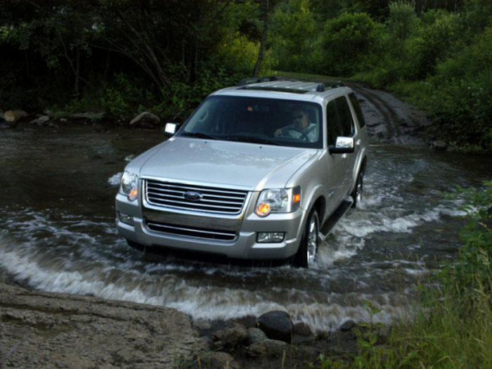 Ford Explorer IV: 2 фото