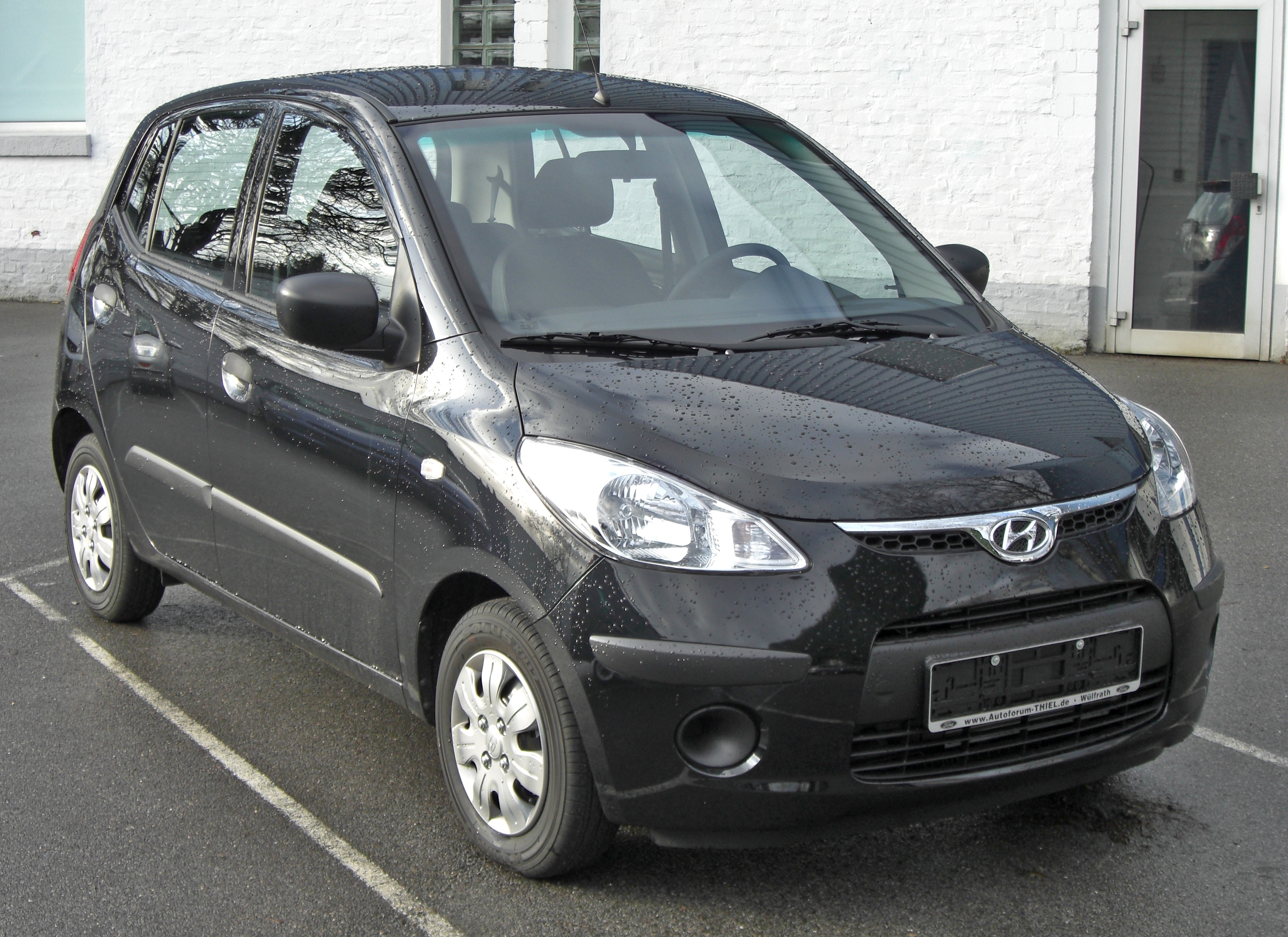 Hyundai i10: 8 фото