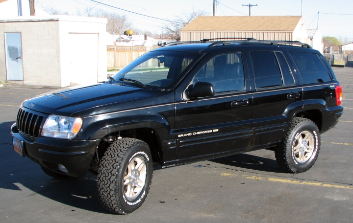 Jeep Grand Cherokee WJ: 4 фото