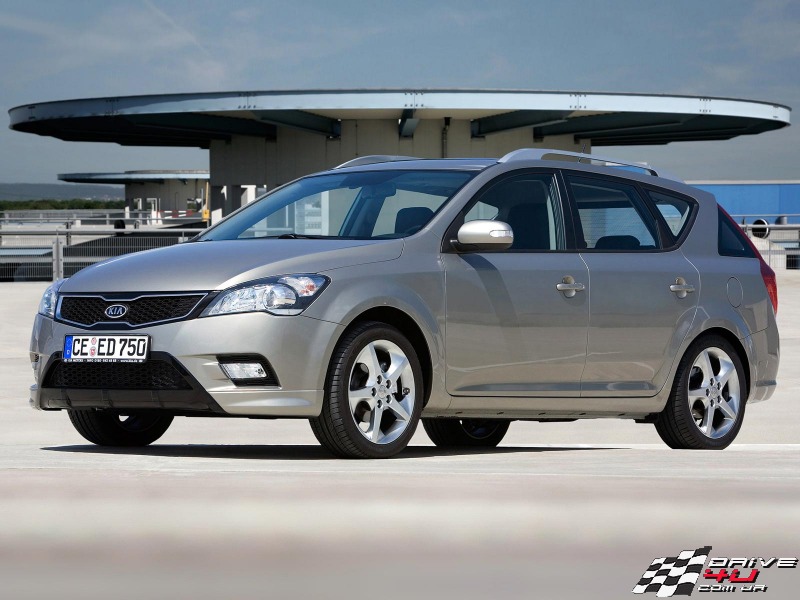 Kia Ceed SW: 6 фото