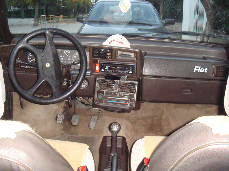 Lancia Y10: 8 фото