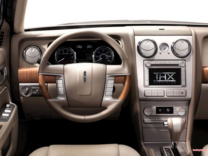 Lincoln MKZ: 11 фото