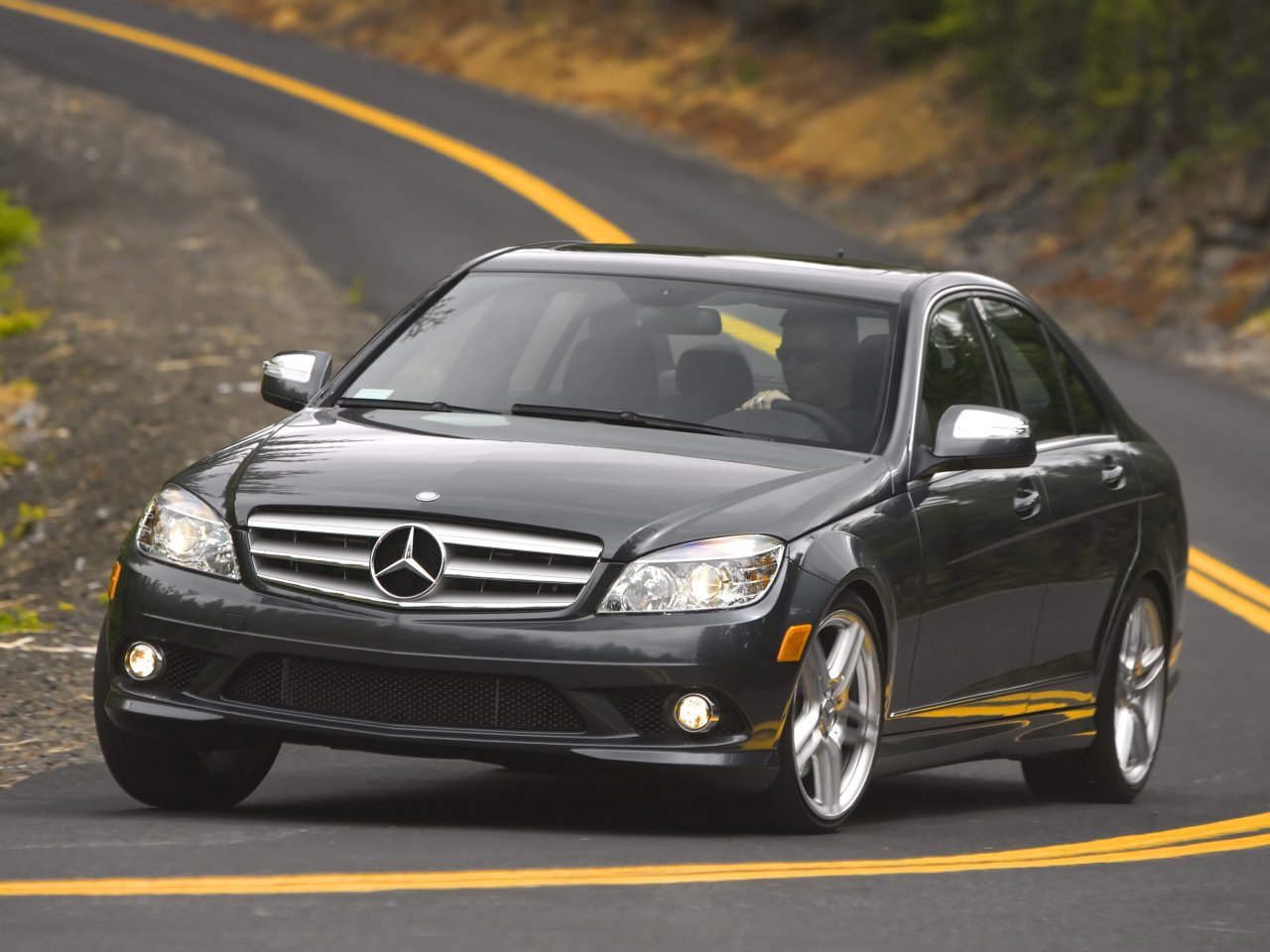 Mercedes C-class: 12 фото