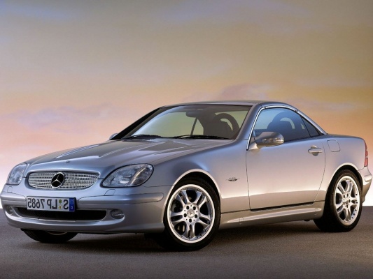 Mercedes SLK-class R170: 11 фото