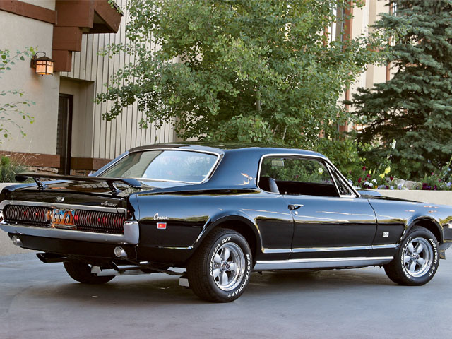 Mercury Cougar: 4 фото