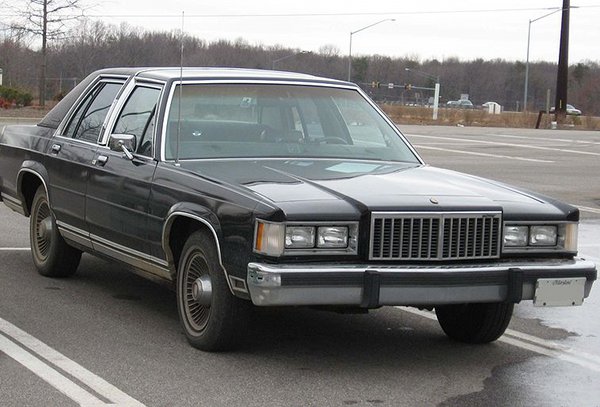 Mercury Grand Marquis: 4 фото