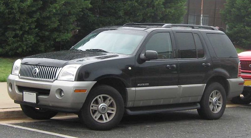 Mercury Mountaineer: 2 фото