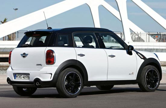 MINI Countryman: 5 фото