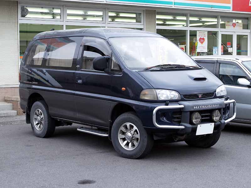 Mitsubishi Delica II: 1 фото