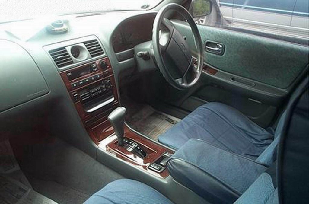 Nissan Laurel C34: 4 фото