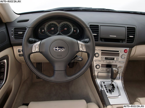 Subaru Outback III: 3 фото