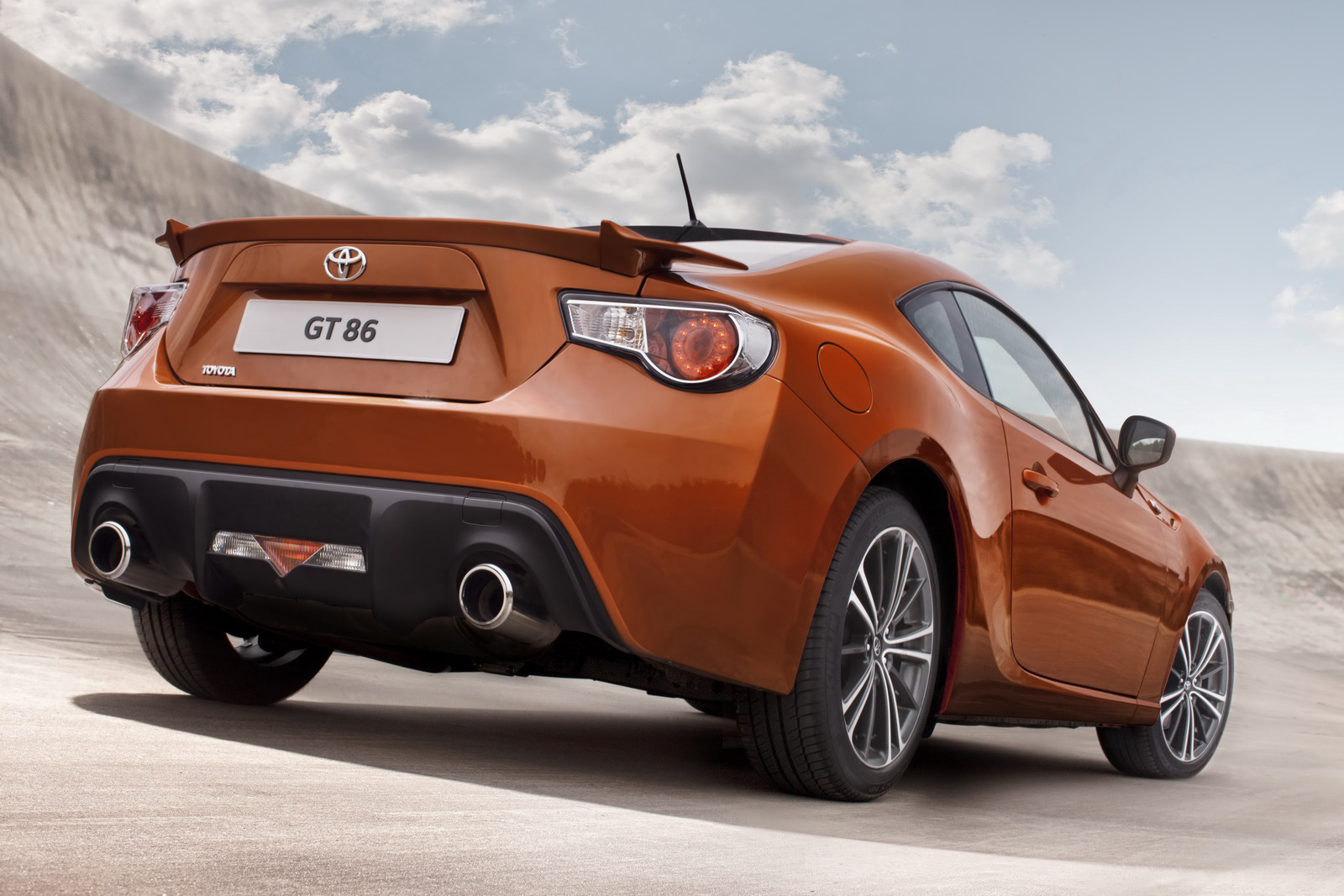 Toyota GT 86: 3 фото