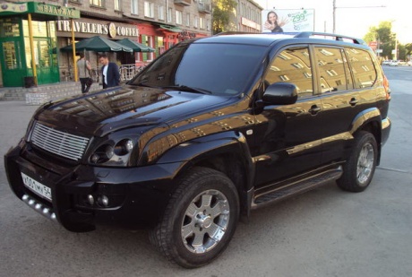 Toyota Land Cruiser Prado 120: 8 фото