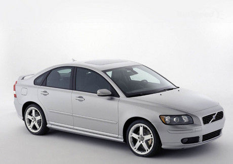 Volvo S40: 1 фото